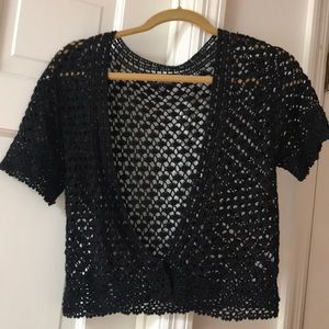 Black crochet sweater, short sleeves